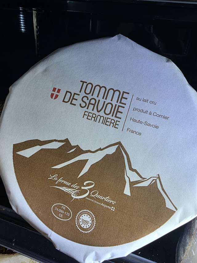 Tomme de Savoie fermière au lait cru